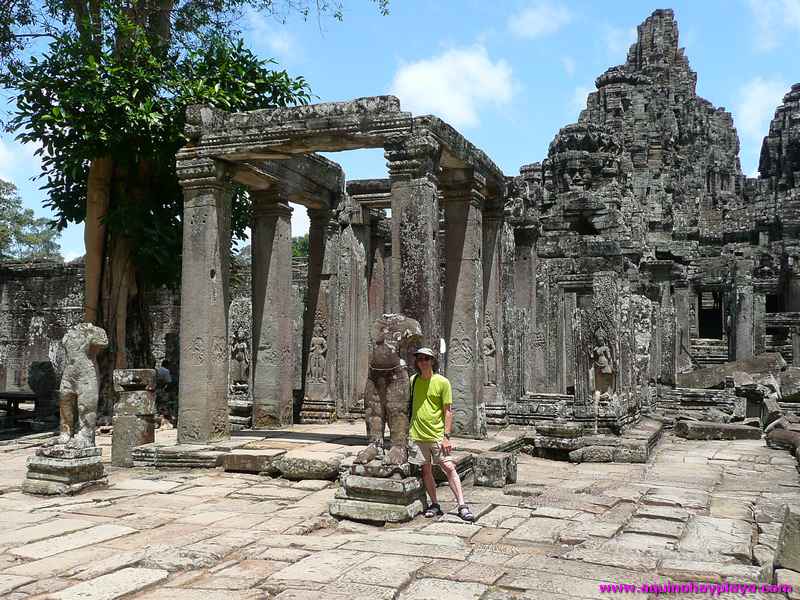 2007_07_15-CAMBOYA_007-ANGKOR_Bayon.jpg