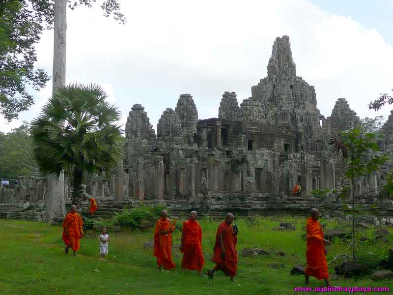 2007_07_15-CAMBOYA_019-ANGKOR_Bayon.jpg