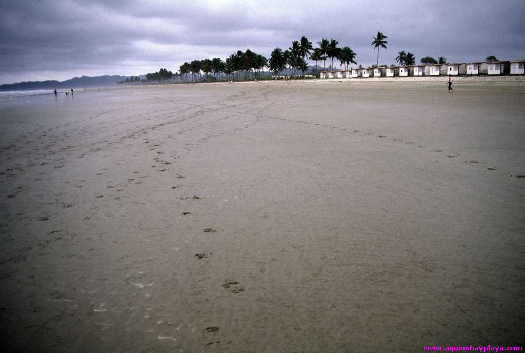 1990_07_ECUADOR_109-Muisne.jpg