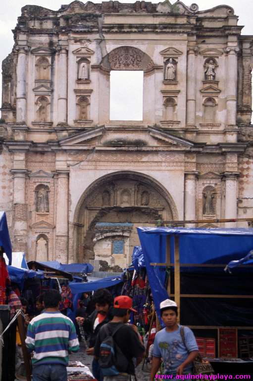 1992.07.01_025_GUATEMALA-Antigua.jpg