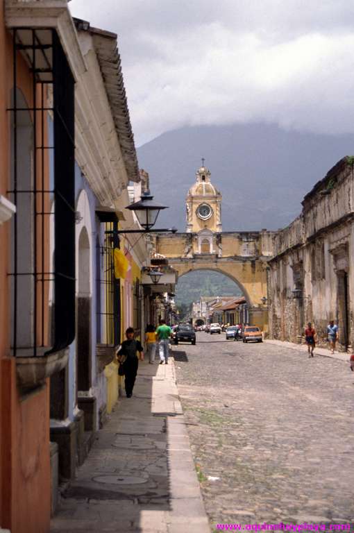 1992.07.01_030_GUATEMALA-Antigua.jpg