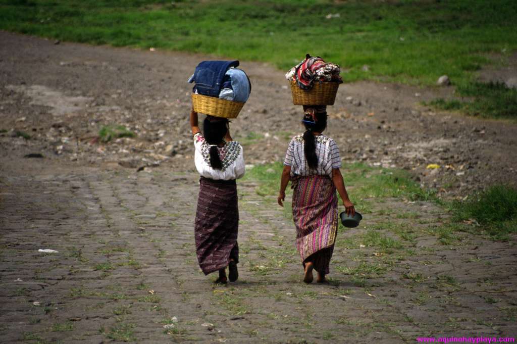 1992.07.01_051_GUATEMALA-Atitlan.jpg