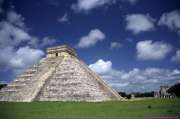 Thumbnail of 1992.07.01_007-MEXICO-ChichenItza.jpg