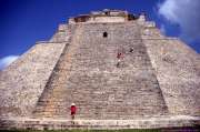 Thumbnail of 1992.07.01_018_MEXICO-Uxmal.jpg