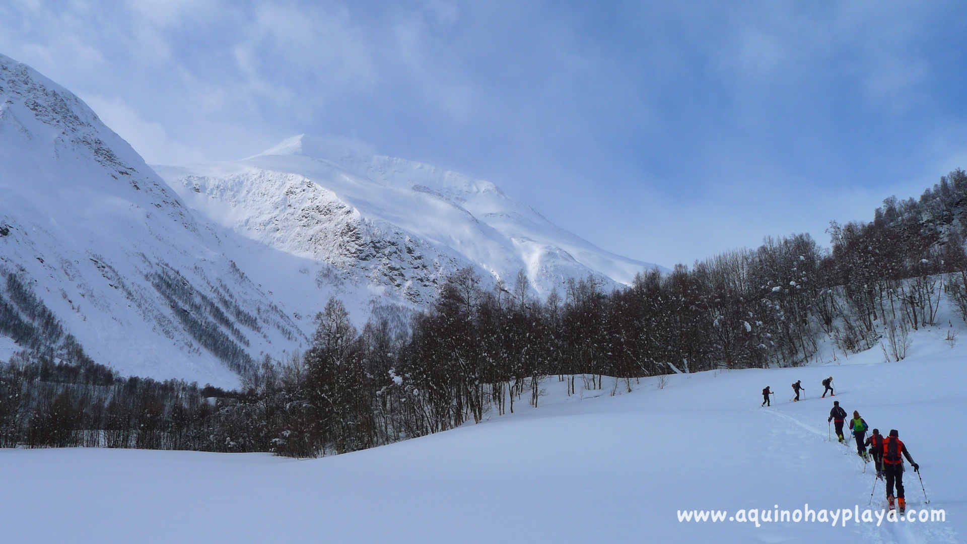 2014_04_23-090-AlpeLyngen-Daltinden.JPG