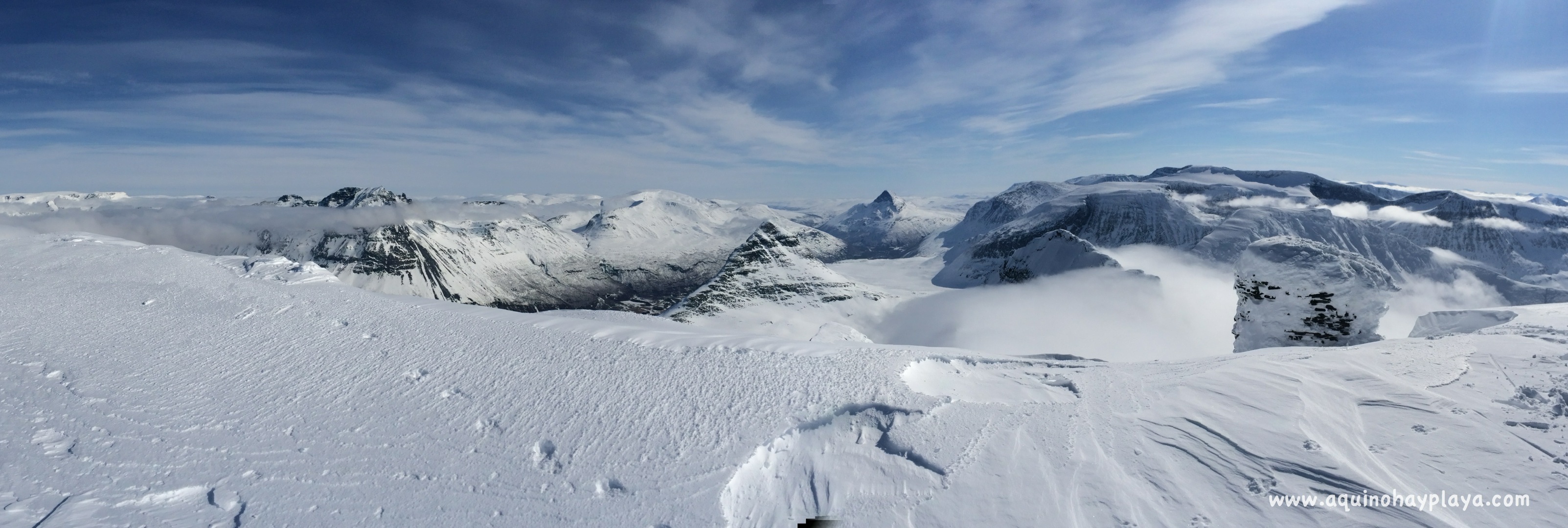 2014_04_24-167-AlpeLyngen-Sorfjellstinden.JPG