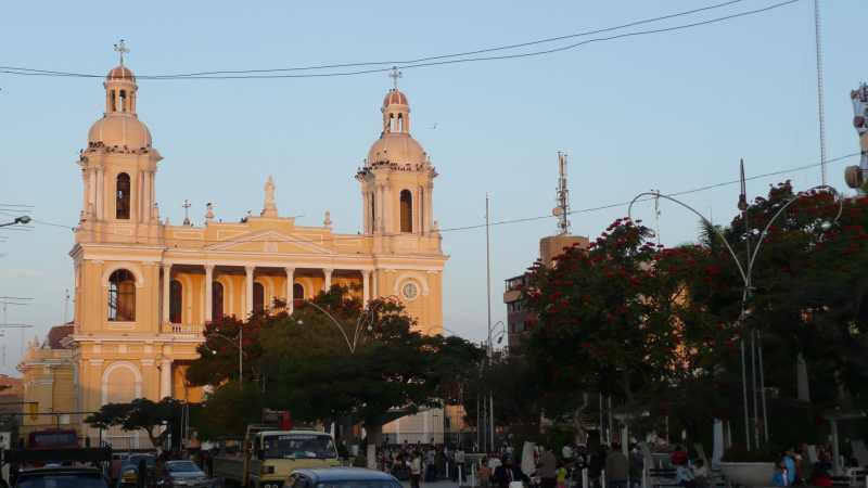 2009_07_16-PERU-205-Chiclayo.jpg